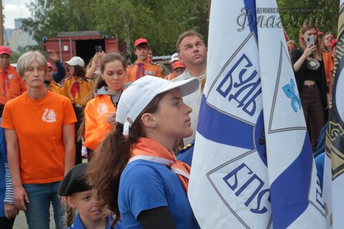 YE1A1579